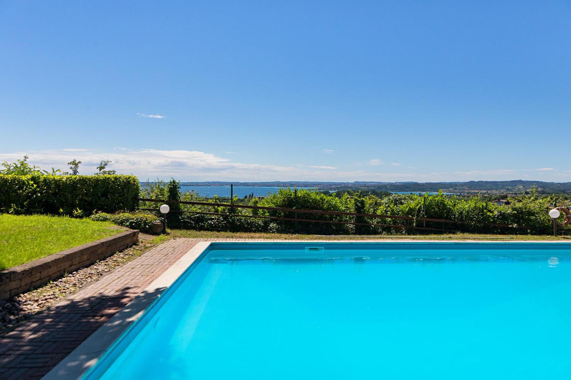Residence Giardino 3 By Wonderful Italy Сояно дел Лаго Екстериор снимка