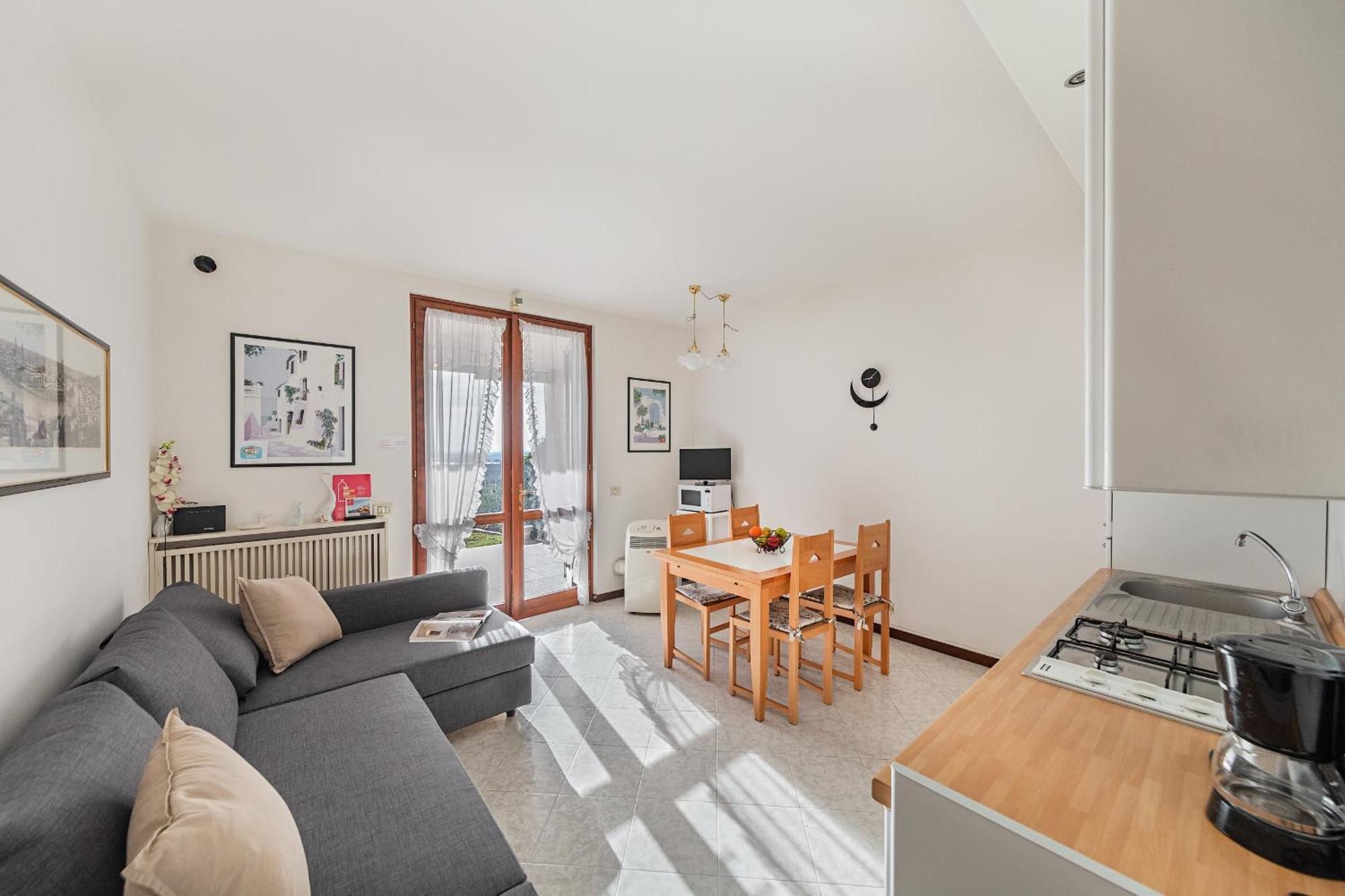 Residence Giardino 3 By Wonderful Italy Сояно дел Лаго Екстериор снимка